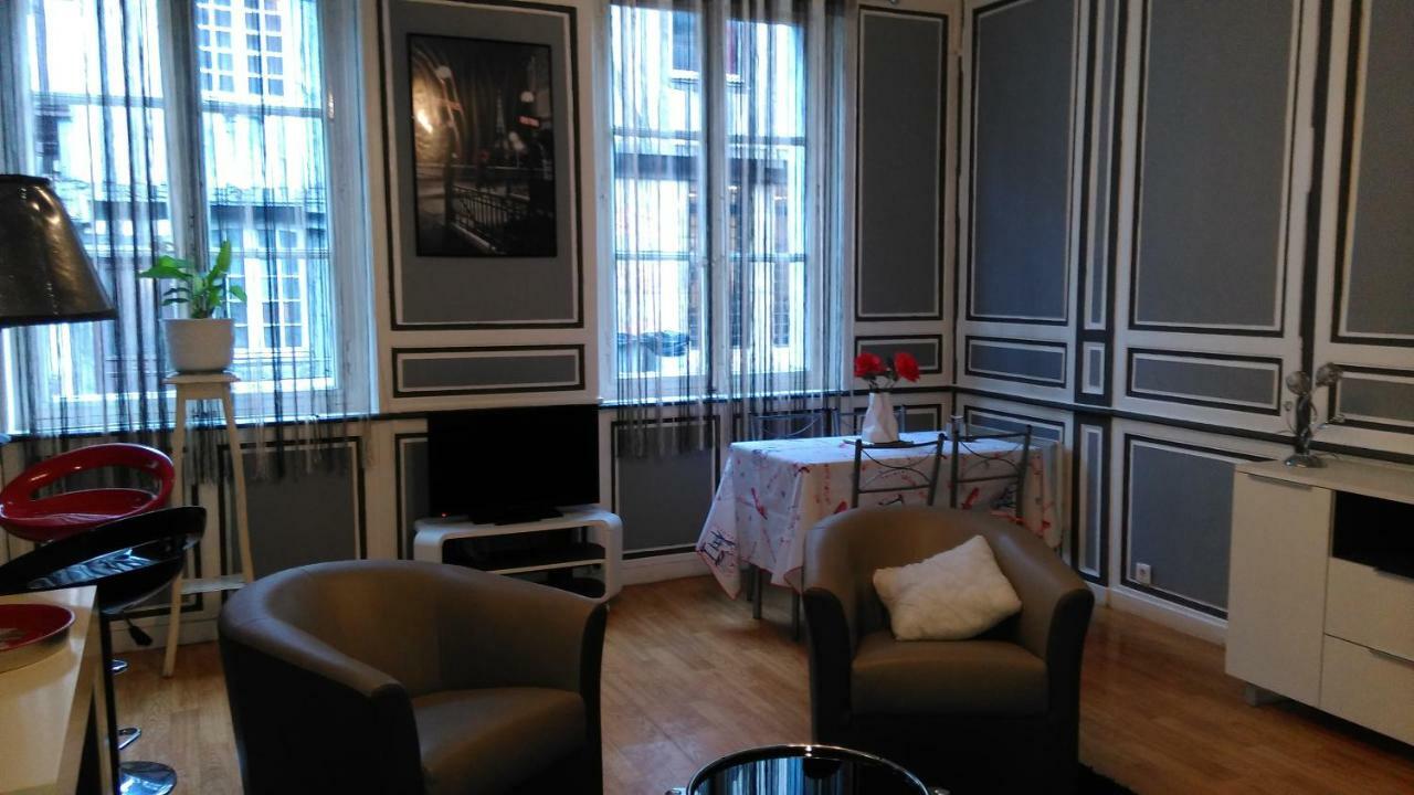 Pont-L'Eveque Appartement Buitenkant foto